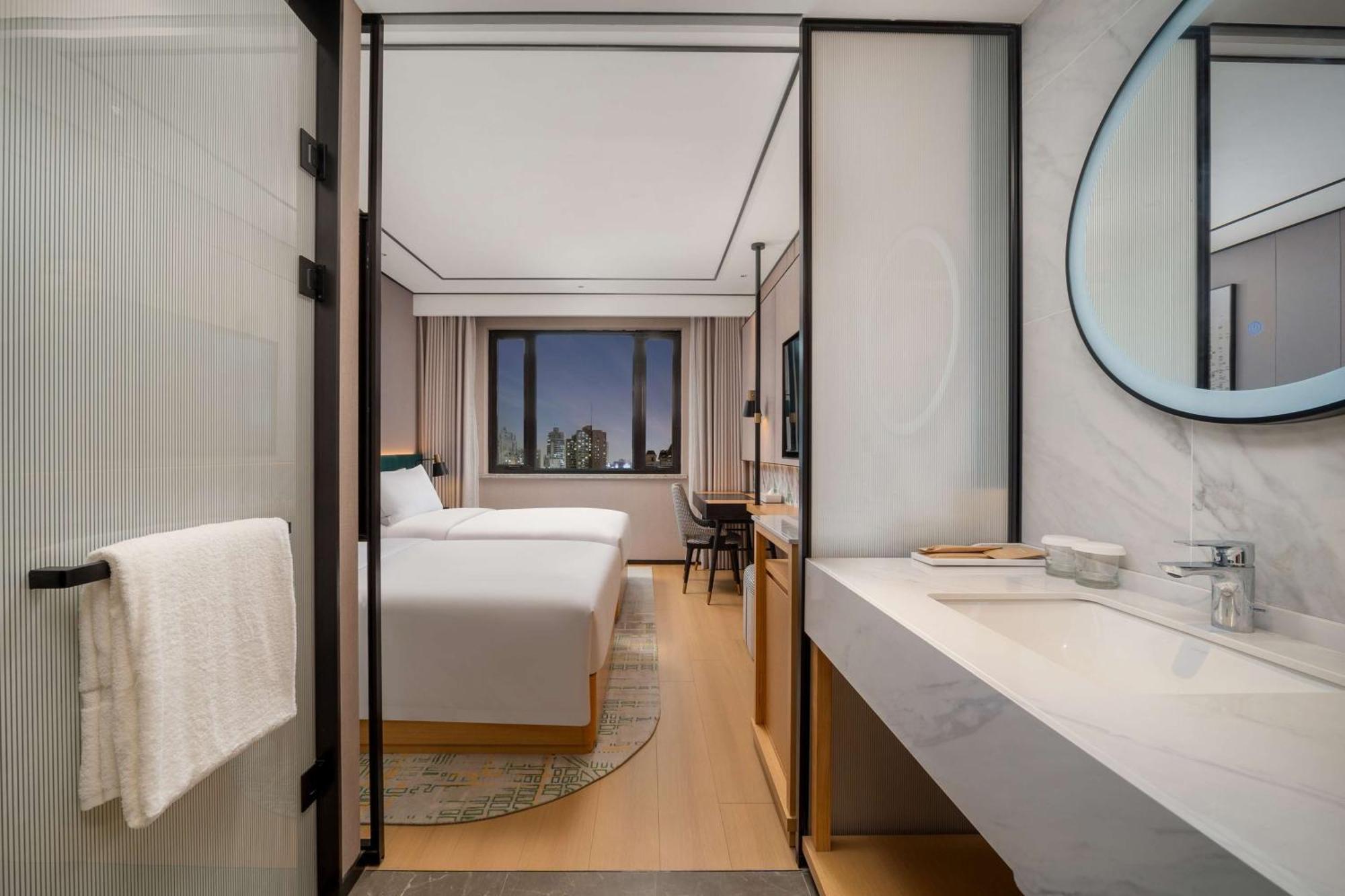 Hilton Garden Caoyang Hotel Shanghai
