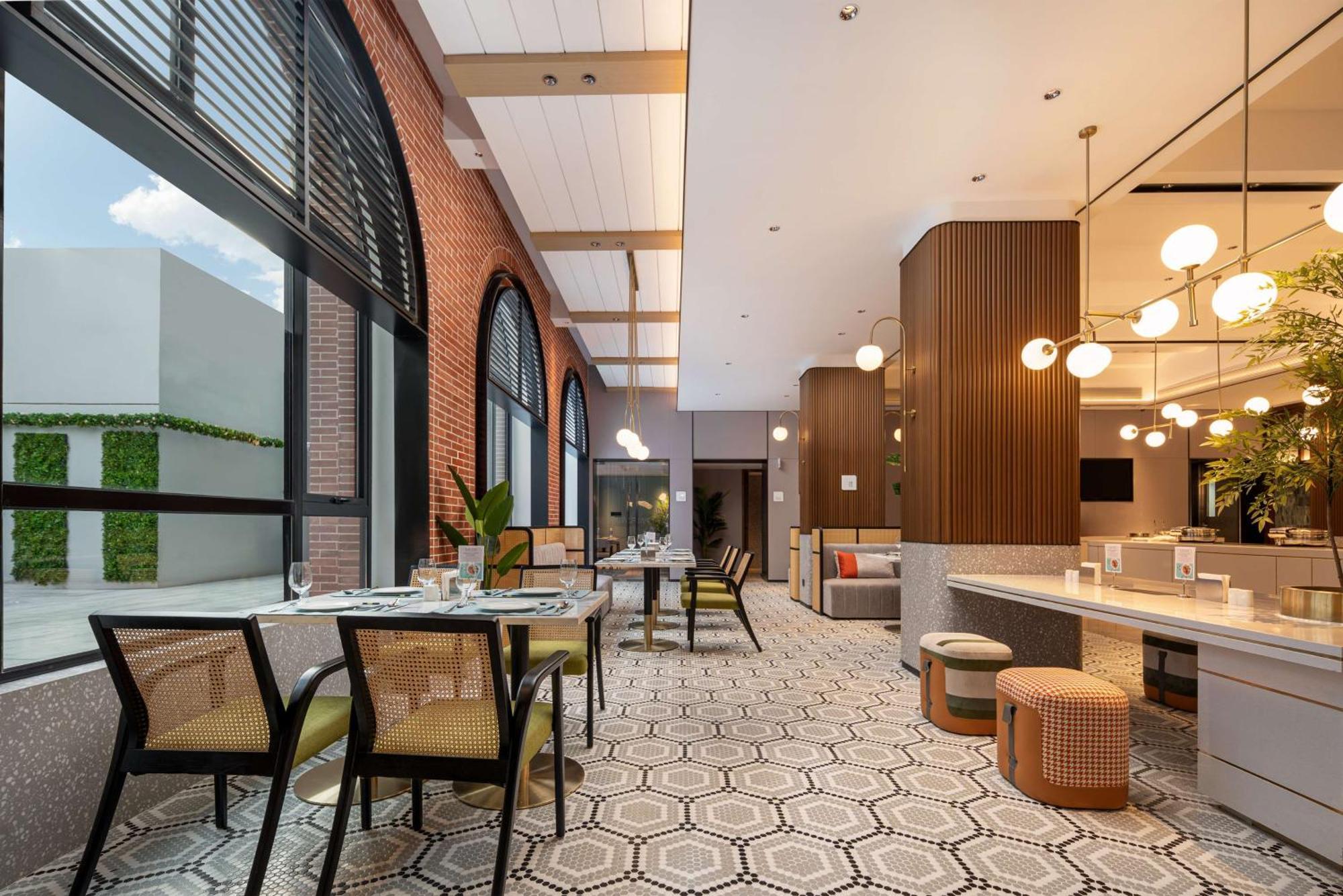 Hilton Garden Caoyang Hotel Shanghai